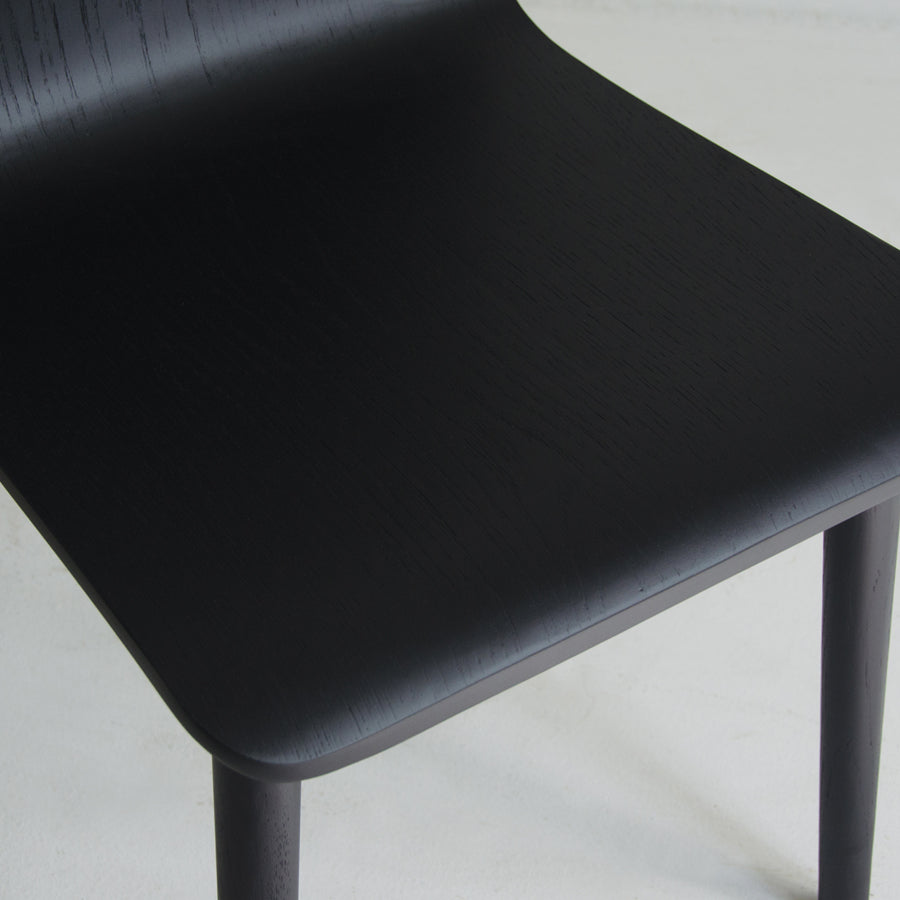 Breda dining chair in black