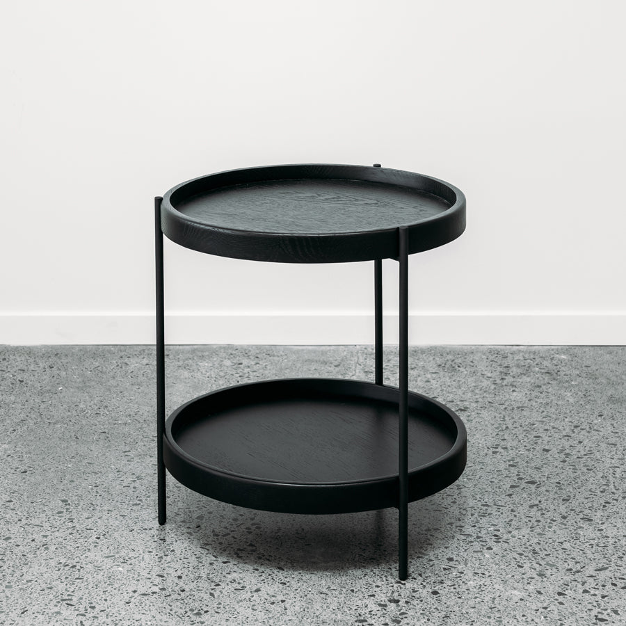 Breda end table in black