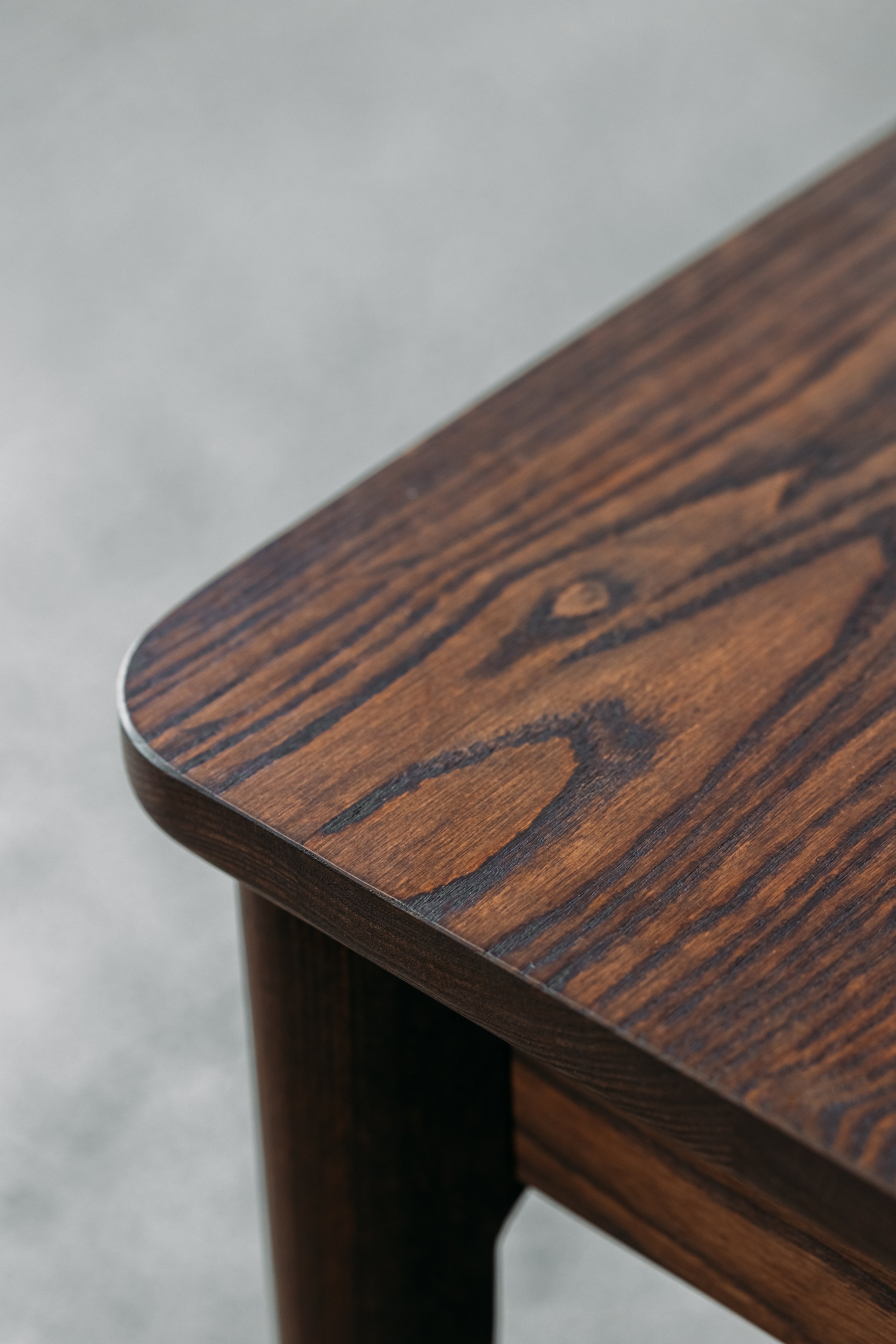 Ghost twin leaf extension table