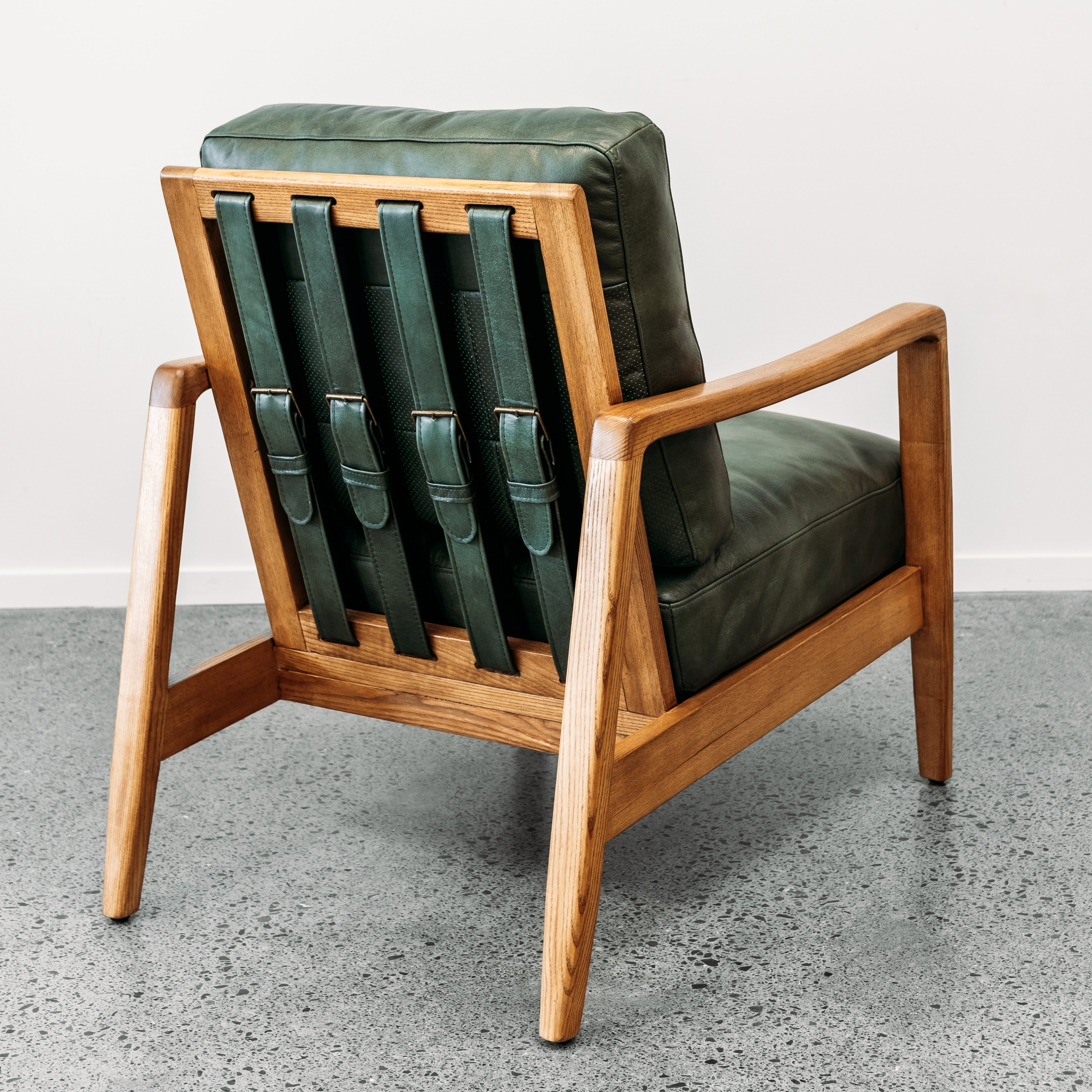 Yukon leather armchair in green