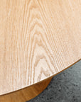 Alice round dining table in oak 