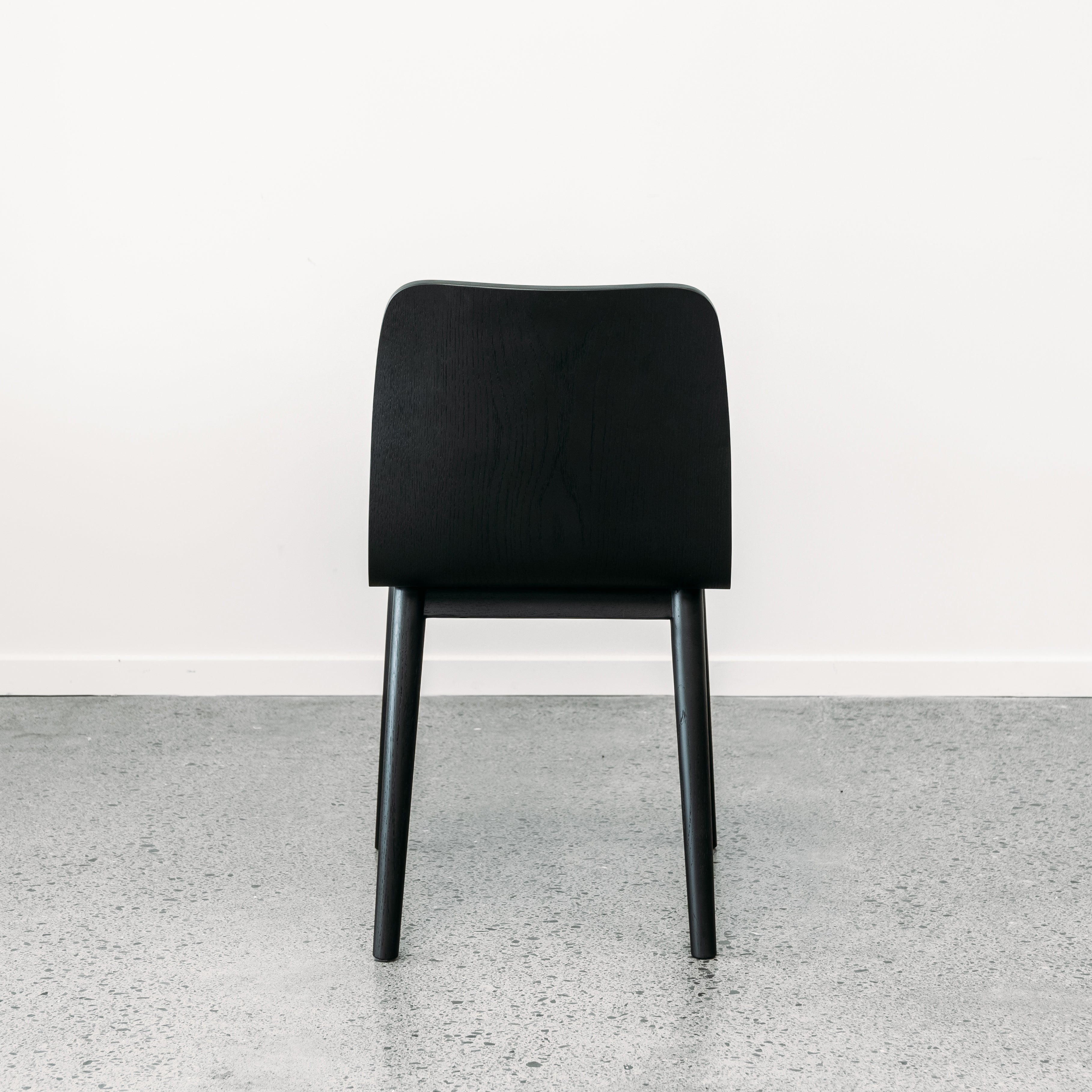 Breda dining chair in black