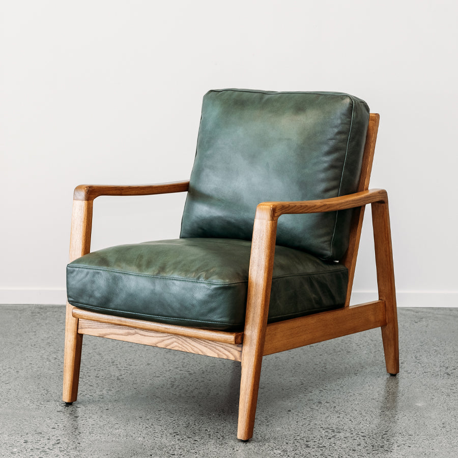 Yukon leather armchair in green