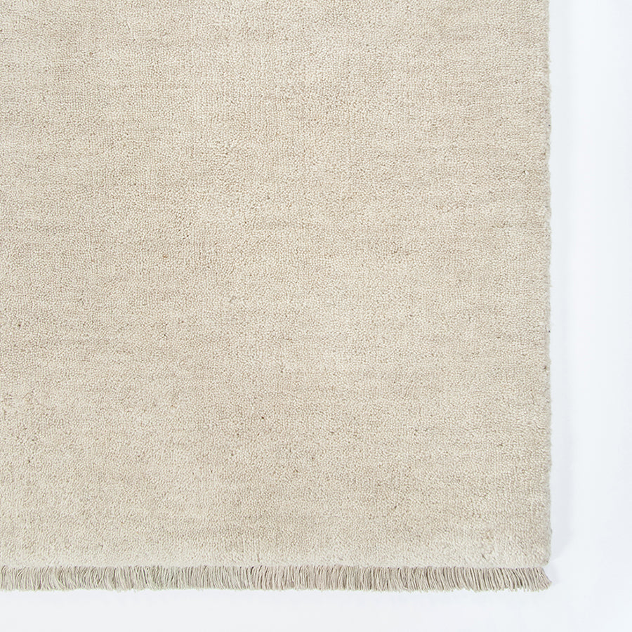 Sandringham wool rug in Merino