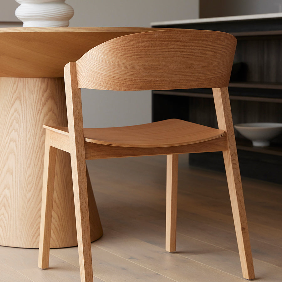 Read dining chair in natural