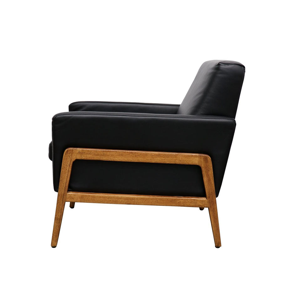 Sawyer armchair in black leather